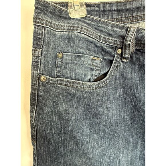 Buffalo David Bitton Driven-X Basic Jeans 38x32 Straight Stretch MSRP $119 - Picture 8 of 9